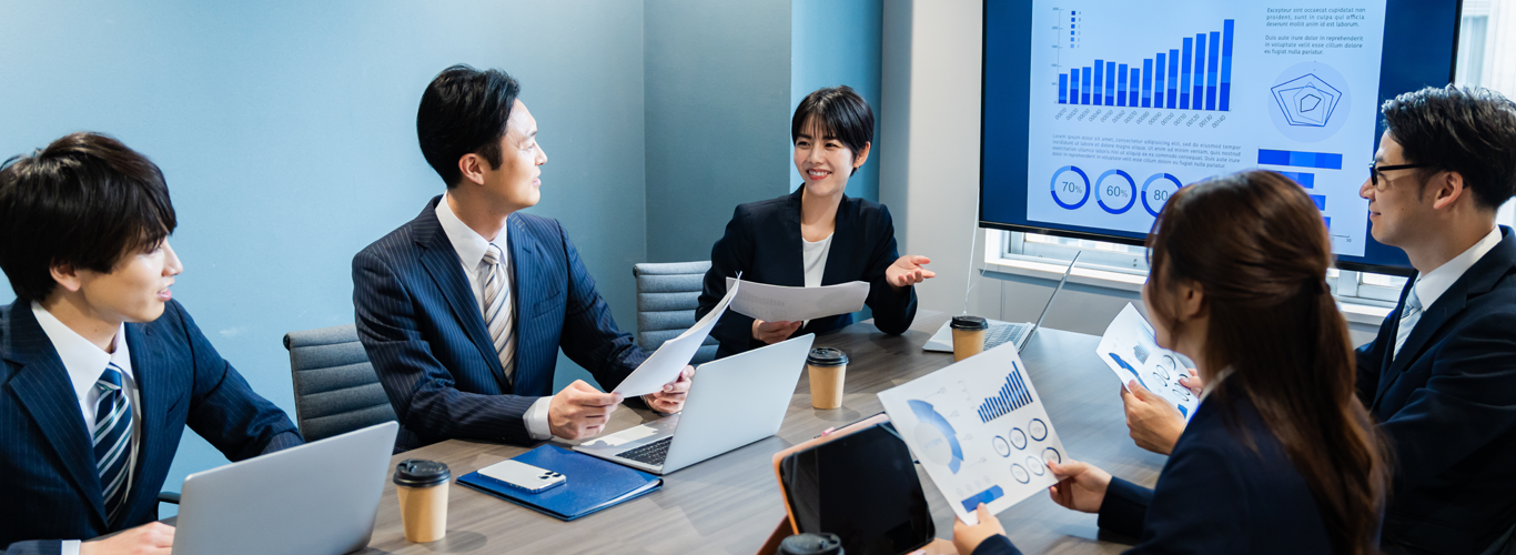 コンサルティング事業のメインビジュアル